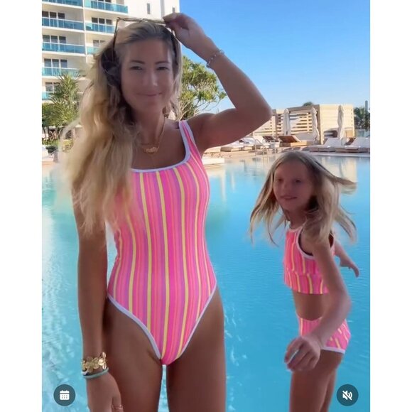 Lain Snow Neon Collection Ocean Isle One Piece  Womens Size XS - Picture 1 of 11